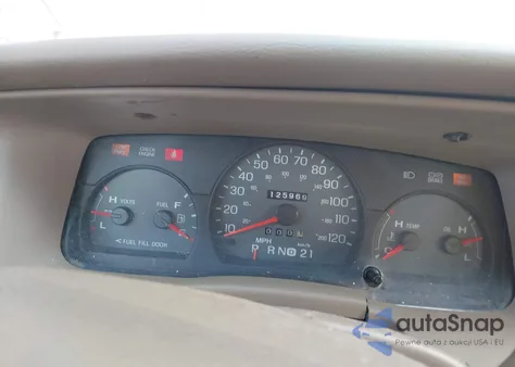 2005 Mercury Grand Marquis Ls/Lse from USA, damaged, VIN 2MEFM75W95X609129